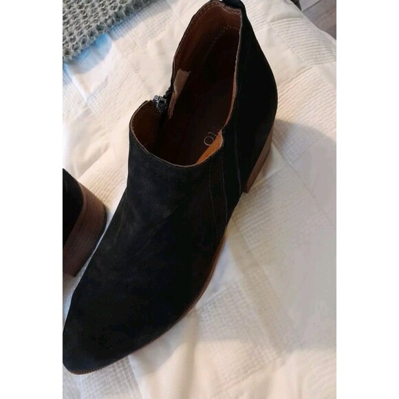 Franco Sarto Dale 1.5" Heel Ankle Bootie Black Suede Size 9M  Leather Zip Up - Picture 4 of 11